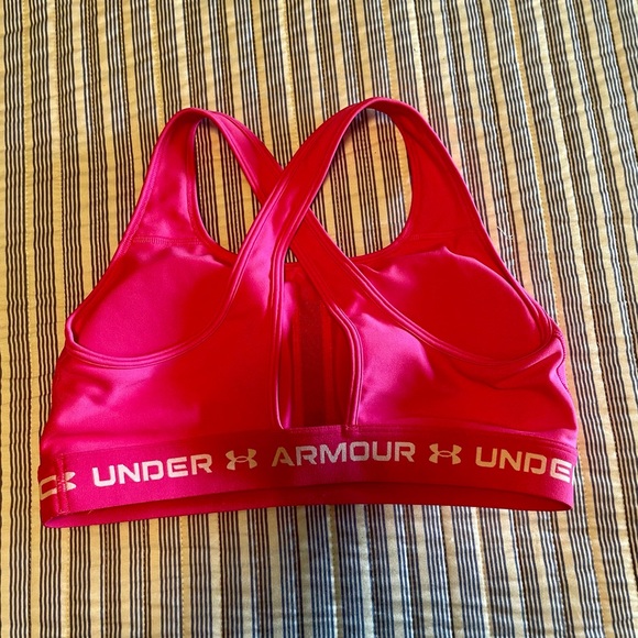 NWOT Under Armour Compression Sports Bra - Picture 3 of 4